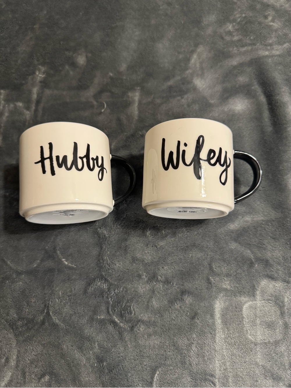 Threshold Hubby & Wifey Porcelain Coffee Cup Mug Set Of 2 Stackable White Black